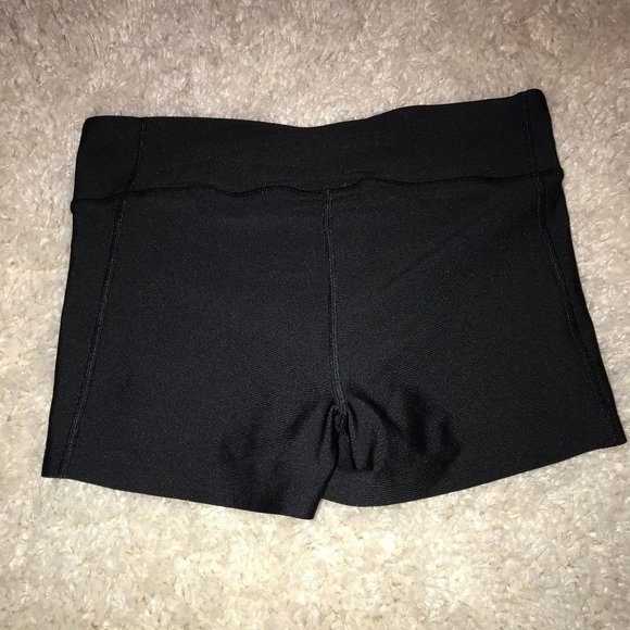 Spandex - Picture 3 of 3